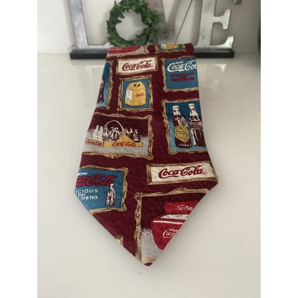 Coca Cola Men’s 100% SILK Tie Made in USA Retro W Old Bottles And Cases 4